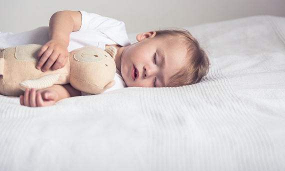 Jak oduczyć dziecko spania z rodzicami?