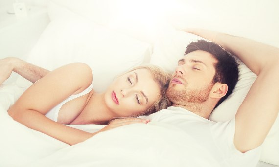 Fazy snu (REM i nREM) - opis faz, zaburzenia snu